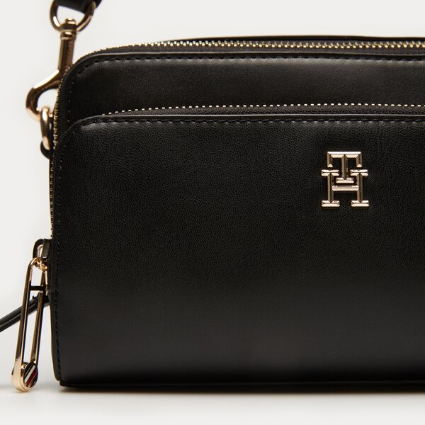 Damska torebka TOMMY HILFIGER TOREBKA ICONIC TOMMY CAMERA BAG SOLID aw0aw15207bds kolor czarny