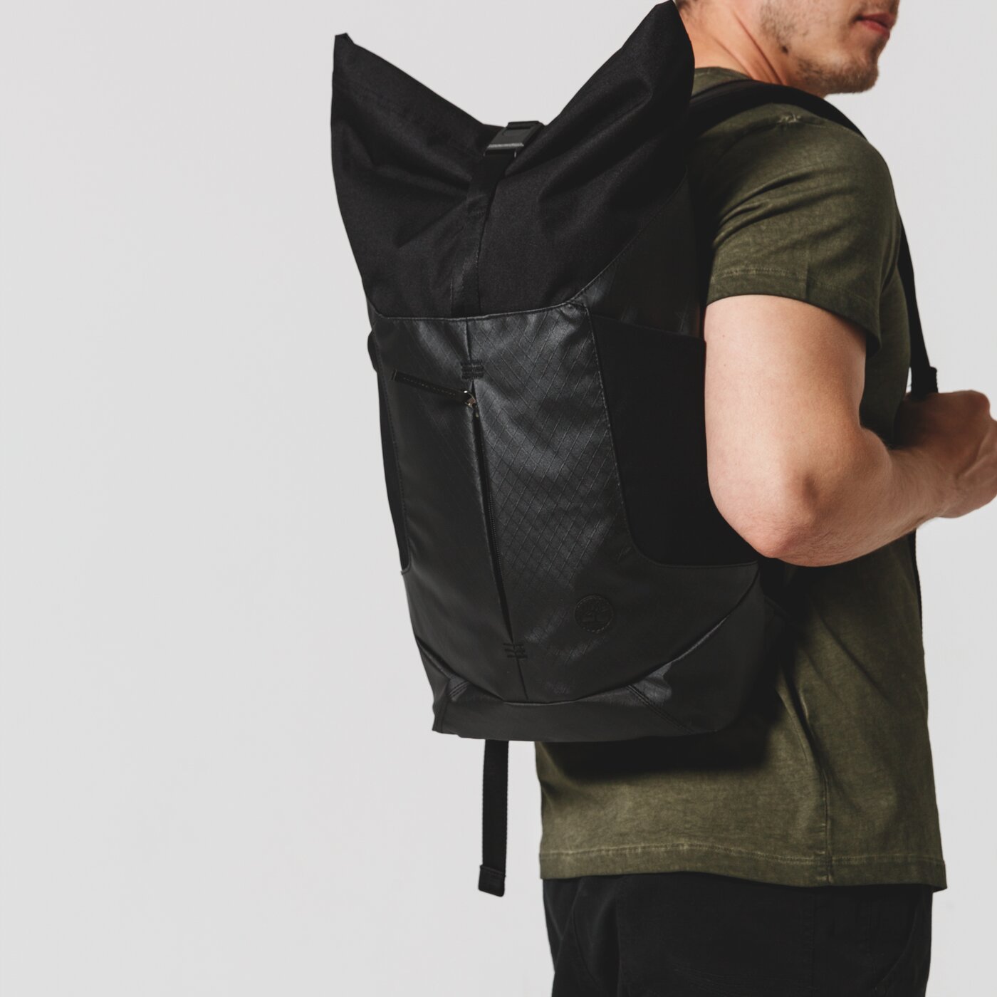 Damski plecak TIMBERLAND PLECAK ROLL TOP BACKPACK tb0a1cz40011 kolor czarny