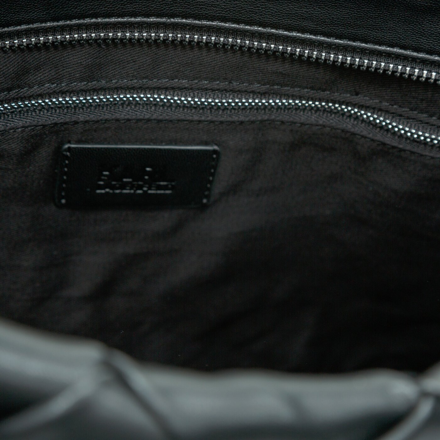 Damska torebka KARL LAGERFELD TOREBKA 211w3015999 kolor czarny