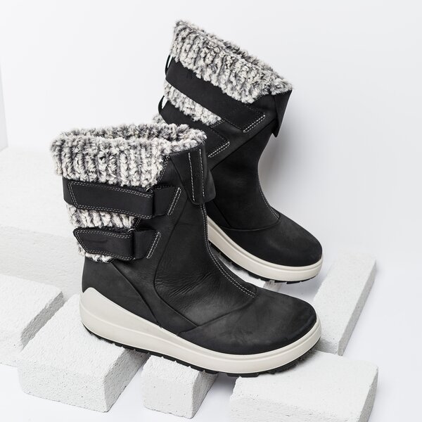 Damskie botki / sztyblety ECCO NOYCE 83461302001 kolor czarny