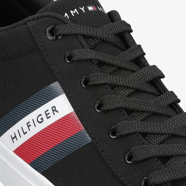 Męskie trampki TOMMY HILFIGER ESSENTIAL STRIPES DETAIL SNEAKER fm0fm03389bds kolor czarny