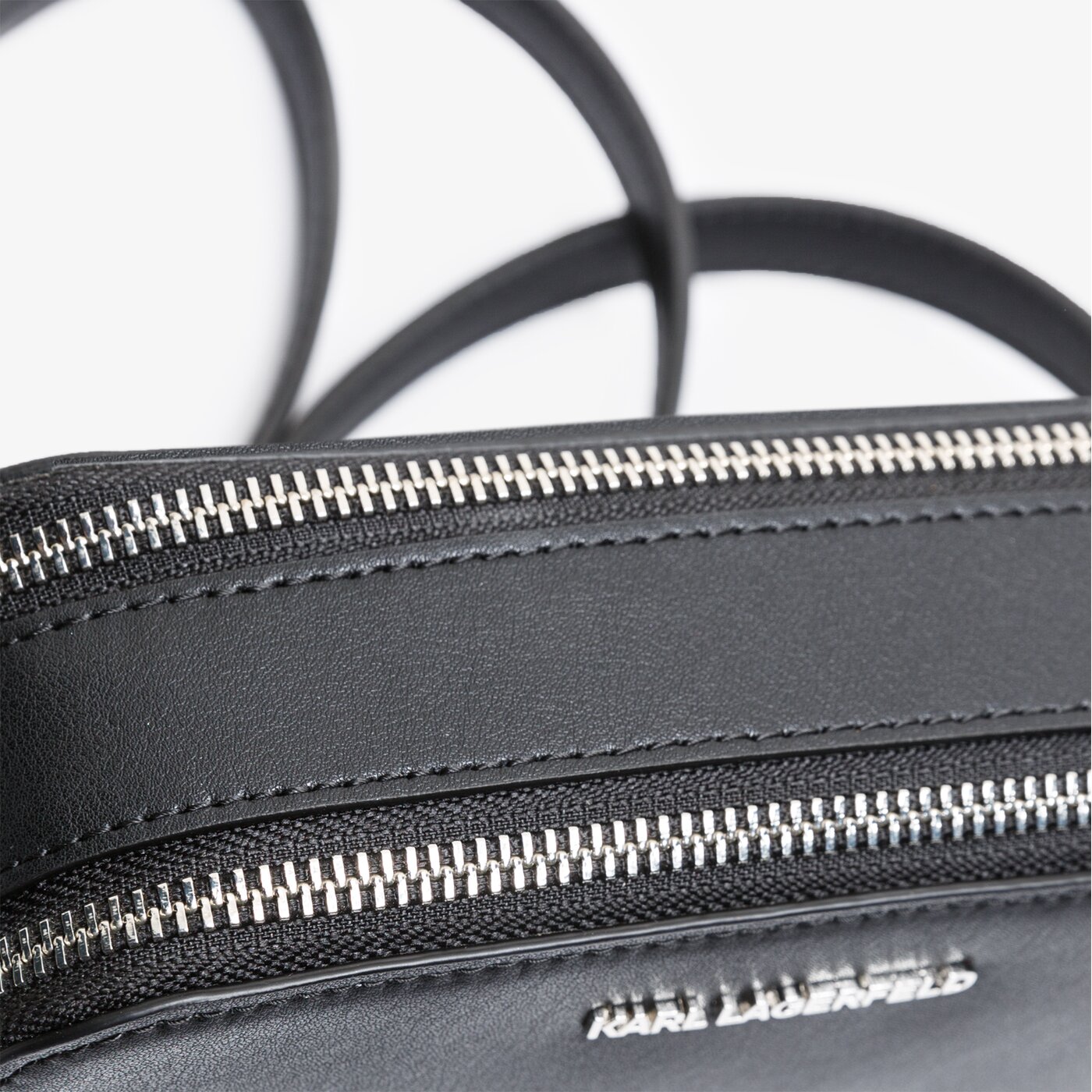 Damska torebka KARL LAGERFELD TOREBKA IKONIC 201w3099999 kolor czarny