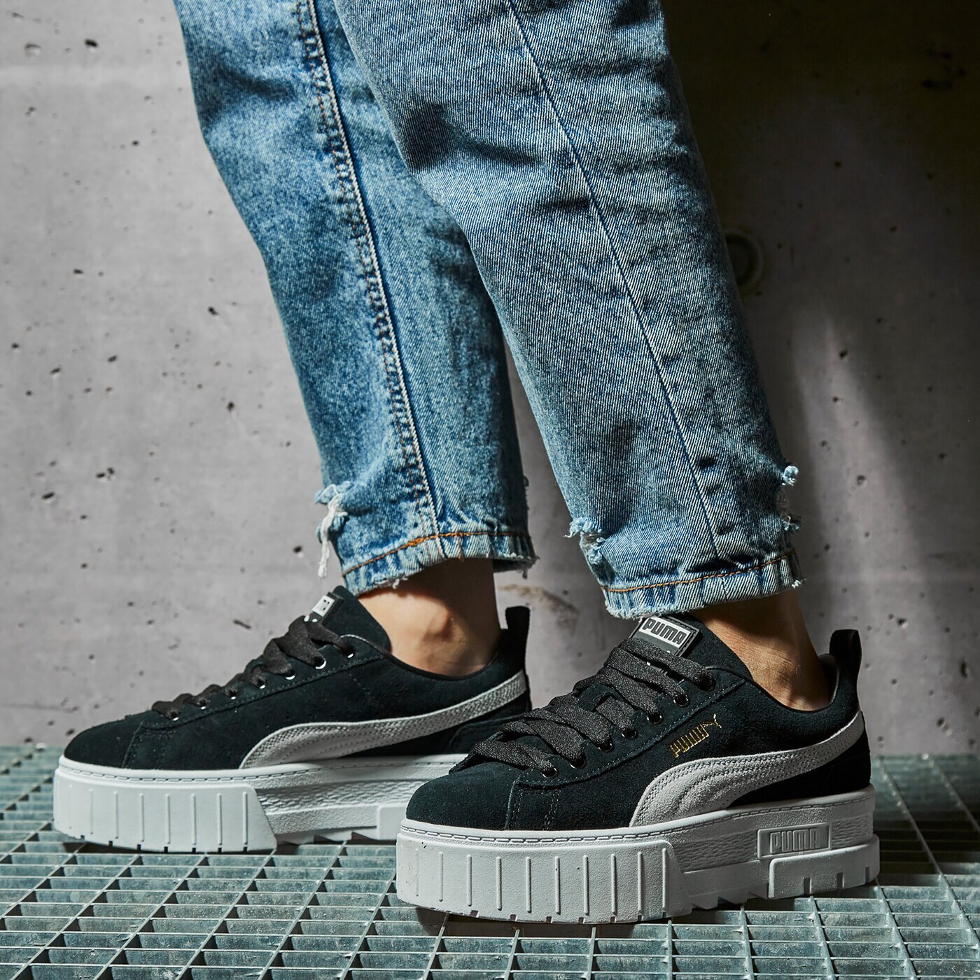 Damskie sneakersy (buty) PUMA MAYZE WN'S 38078401 kolor czarny