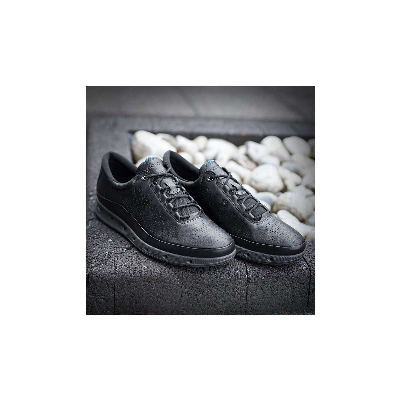 Męskie półbuty ECCO GO ECCO 83130451052 kolor czarny