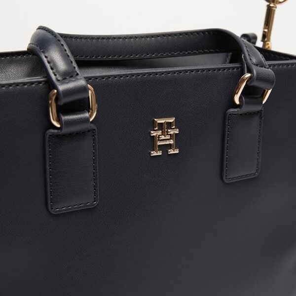 Damska torebka TOMMY HILFIGER TOREBKA TH MONOTYPE MINI TOTE aw0aw15977dw6 kolor granatowy