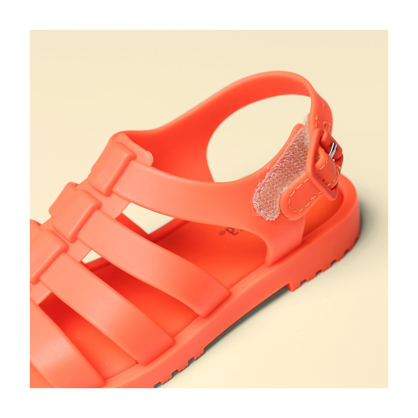 Dziecięce sandały / klapki MELISSA MINI FLOX BB 3167506716 kolor czerwony