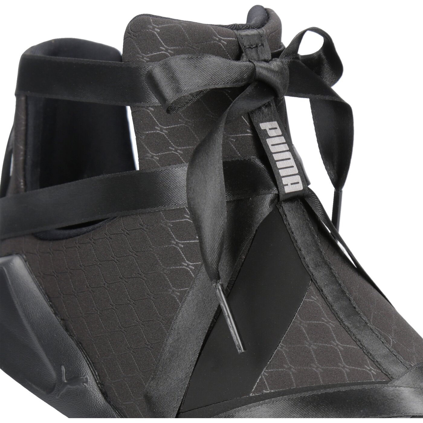 PUMA FIERCE ROPE SATIN EP WN'S kolor CZARNY (19053802) - Kobieta - Kobieta w cenie 199,99 PLN
